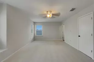 717 Twisted Oaks Ln, Buda, TX 78610 - Photo 19