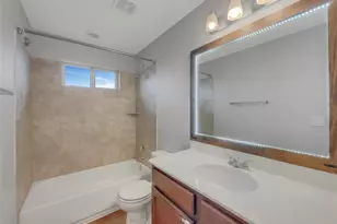 717 Twisted Oaks Ln, Buda, TX 78610 - Photo 25