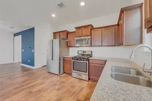 717 Twisted Oaks Ln, Buda, TX 78610 - Photo 13