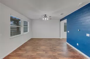 717 Twisted Oaks Ln, Buda, TX 78610 - Photo 11