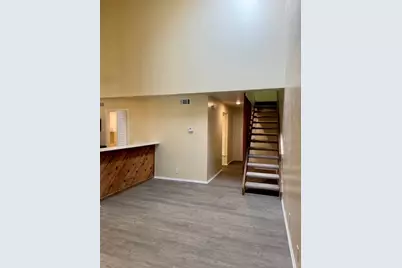 1504-B Summer Creek Drive #B, Austin, TX 78704 - Photo 5