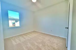 305 Porter Country Pkwy, Buda, TX 78610 - Photo 15