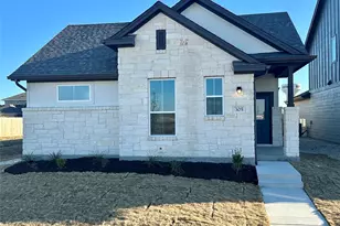 305 Porter Country Pkwy, Buda, TX 78610 - Photo 1