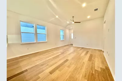 305 Porter Country Parkway, Buda, TX 78610 - Photo 3