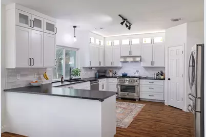 10326 Salida Drive, Austin, TX 78749 - Photo 15