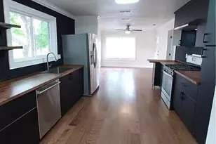 1705 Singleton Ave, Austin, TX 78702 - Photo 9