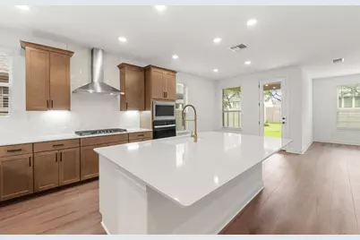 829 Round Mountain Pass, Georgetown, TX 78628 - Photo 3