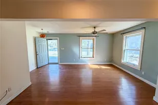 504 S Boundary St, Burnet, TX 78611 - Photo 5