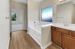 188 Valruth Dr, Kyle, TX 78640 - Photo 17