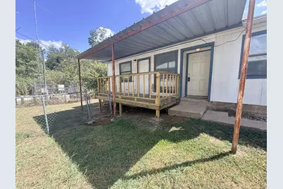 817 Lloyd Lane #A, Elgin, TX 78621 - Photo 17