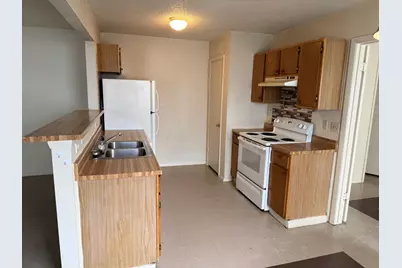 817 Lloyd Lane #A, Elgin, TX 78621 - Photo 5