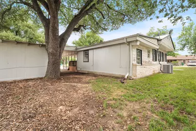 1700 W 7th Street, Taylor, TX 76574 - Photo 35
