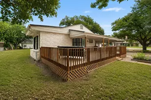 1700 W 7th St, Taylor, TX 76574 - Photo 21