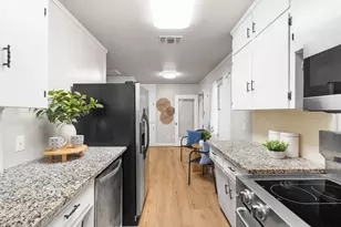 1700 W 7th St, Taylor, TX 76574 - Photo 11