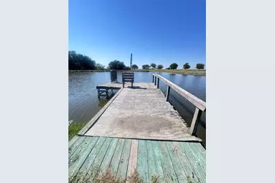 939 Knape Road, La Grange, TX 78945 - Photo 11