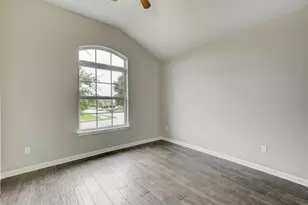 101 Lake Whitney Ct, Georgetown, TX 78628 - Photo 23