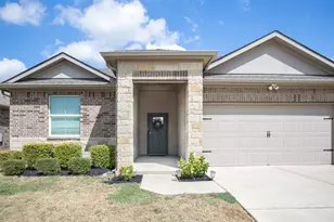 2005 Fairhaven Gtwy, Georgetown, TX 78626 - Photo 3