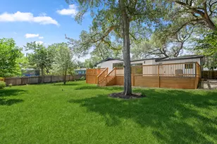 2204 Fair Oaks Dr, Austin, TX 78745 - Photo 31