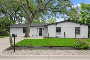 2204 Fair Oaks Dr, Austin, TX 78745 - Photo 3