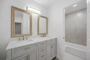 5801 Thunderbird St, Lago Vista, TX 78645 - Photo 29