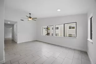 5801 Thunderbird St, Lago Vista, TX 78645 - Photo 9