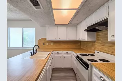 3564 Ranch Road 2222, Austin, TX 78731 - Photo 11