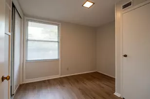 1411 Westmoor Dr, Austin, TX 78723 - Photo 11