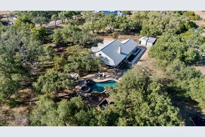 301 Medlin Creek Loop, Dripping Springs, TX 78620 - Photo 21