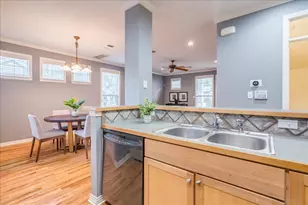 2115 Bluebonnet Ln 4A Ln, Austin, TX 78704 - Photo 9