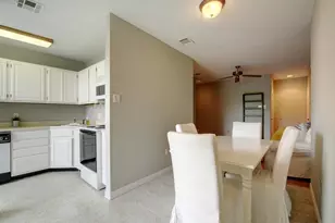 2409 Leon St, Austin, TX 78705 - Photo 3