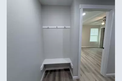 403 Taylor Street, Smithville, TX 78957 - Photo 19