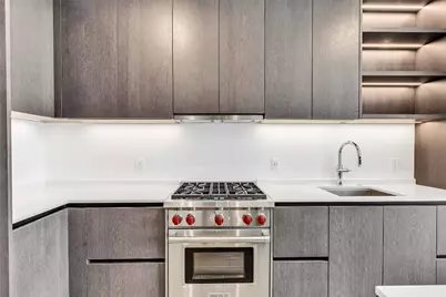 610 Davis Street #2003, Austin, TX 78701 - Photo 3