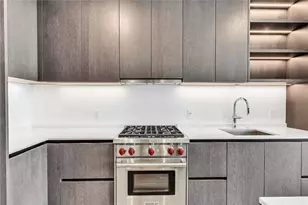 610 Davis St, Austin, TX 78701 - Photo 3