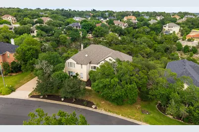 10105 Pickfair Drive, Austin, TX 78750 - Photo 17