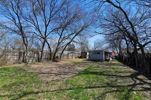 516 Montopolis Dr, Austin, TX 78741 - Photo 3