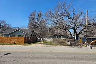 516 Montopolis Dr, Austin, TX 78741 - Photo 1