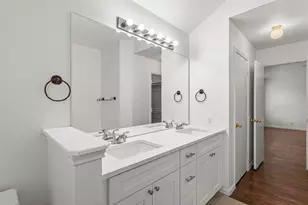 210 Summerside Ave, Lockhart, TX 78644 - Photo 19