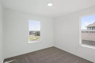 7911 Linda Michelle Ln, Austin, TX 78724 - Photo 11