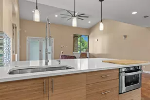 5106 Spruce Cove, Austin, TX 78744 - Photo 5