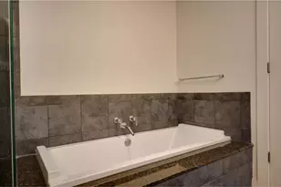 210 Lee Barton Dr, Austin, TX 78704 - Photo 23
