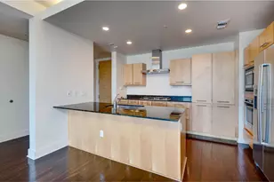 210 Lee Barton Dr, Austin, TX 78704 - Photo 7