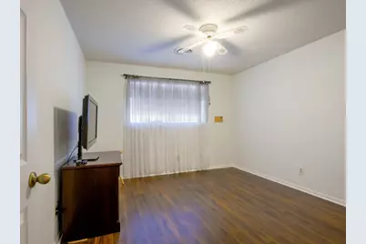 106 Flamingo Circle, Marble Falls, TX 78654 - Photo 13