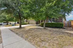 300 Hendelson Ln, Hutto, TX 78634 - Photo 31