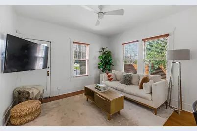 306 W 44th Street #A, Austin, TX 78751 - Photo 11