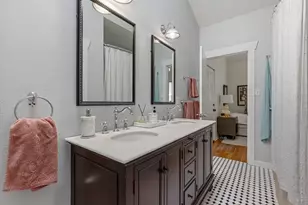 306 W 44th St, Austin, TX 78751 - Photo 25