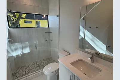 1131 Walton Lane #6, Austin, TX 78721 - Photo 9