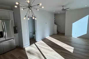 1131 Walton Ln, Austin, TX 78721 - Photo 5