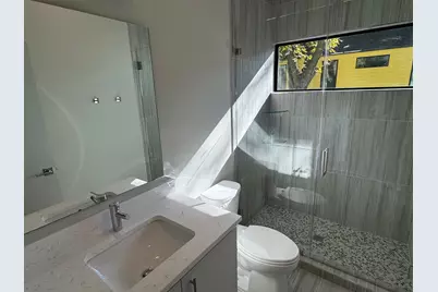 1131 Walton Lane #6, Austin, TX 78721 - Photo 7