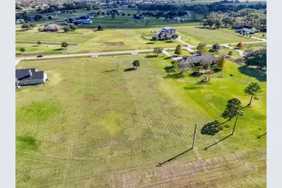 702 Comanche Trail Drive, Rosharon, TX 77583 - Photo 9