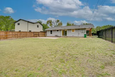 600 Bramble Drive, Austin, TX 78745 - Photo 21